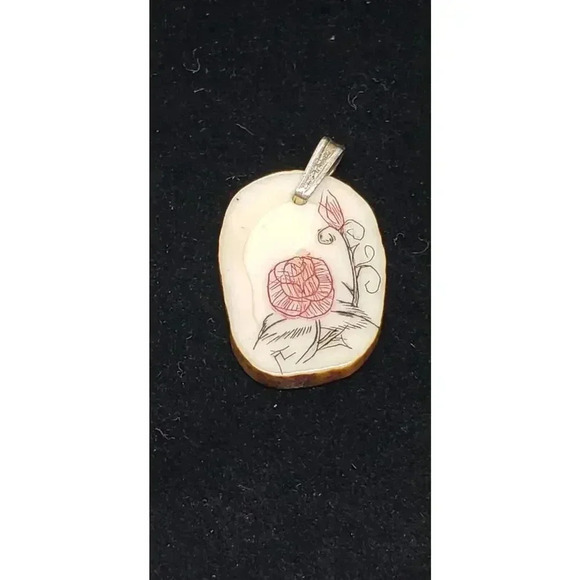 Vintage Pendant Roses Scrimshaw Hand Carved & Painted On Wood Sterling Bezel - Picture 1 of 6